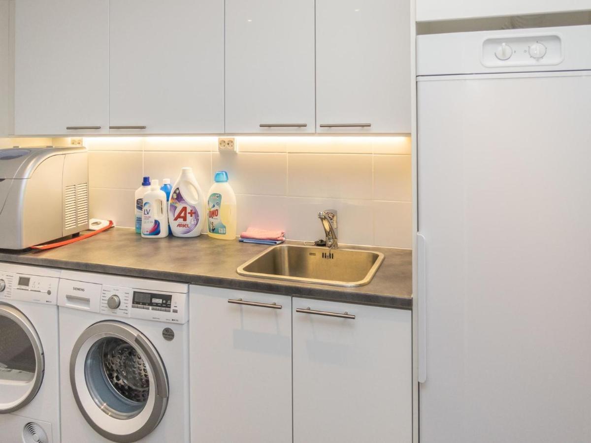 Holiday Home Holy Lake Chalet By Interhome Niskala ภายนอก รูปภาพ